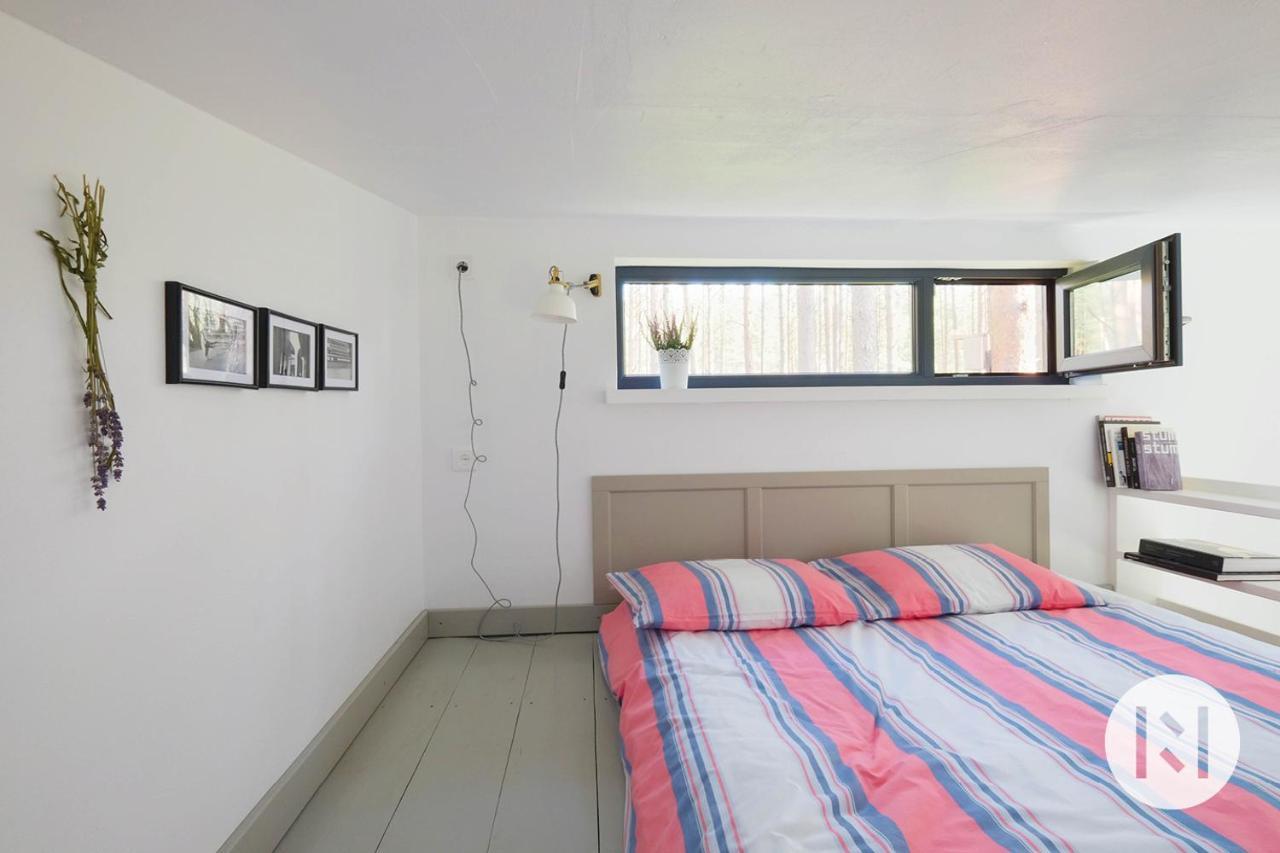 Rabarberi Lv Just 15Min Walk To Seaside 호텔 사울크라스티 외부 사진